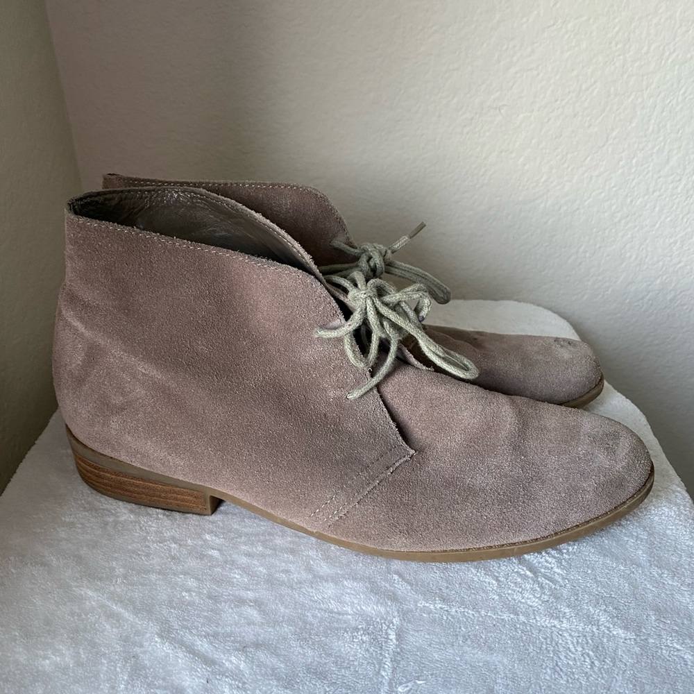 Steve Madden boots